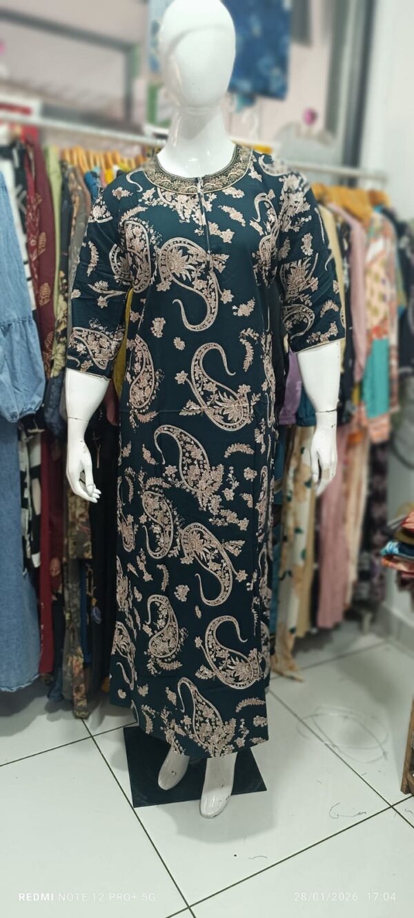 Elegant Teal Paisley Printed Maxi Dress